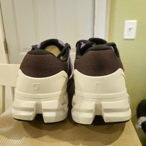 On Running Cloudflyer 4 Shark/Pearl Sneakers 71-98092 Women's Sneakers - Picture 4 of 8